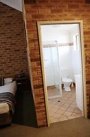 Condobolin Motor Inn