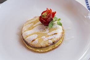 Alosta Luxury Private Villa