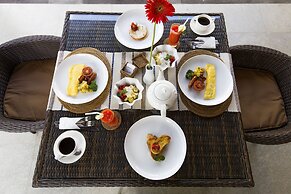 Alosta Luxury Private Villa