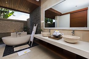 Alosta Luxury Private Villa
