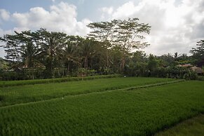 Alosta Luxury Private Villa