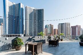 Ramada Encore Makati