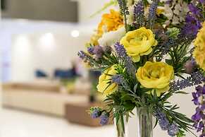 Ramada Encore Makati