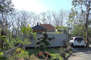 Avisaravilla and Guest House