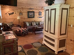 Nacoochee Valley Lodge