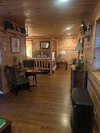 Nacoochee Valley Lodge