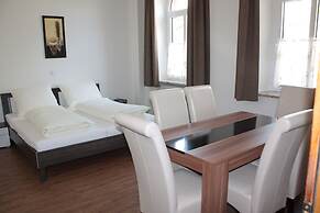Thai Tawan Apartments