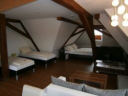 Thai Tawan Apartments