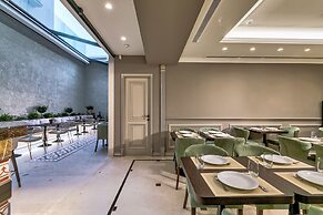 Estia Boutique Apartments