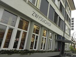 Zys Hotel