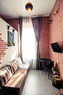 Apartment at the Red Bridge