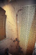 Apartment at the Red Bridge