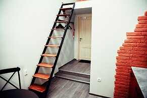 Apartment at the Red Bridge