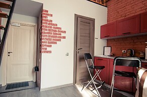 Apartment at the Red Bridge