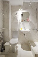 Apartment at the Red Bridge