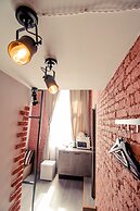 Apartment at the Red Bridge