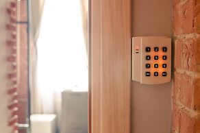 Apartment at the Red Bridge