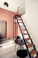 Apartment at the Red Bridge