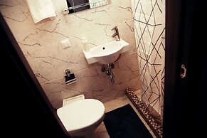 Apartment at the Red Bridge