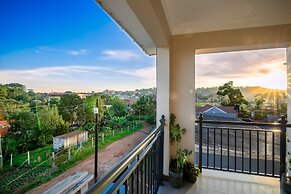 Saffron Beach Bistro & Cottages