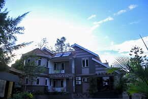 Saffron Beach Bistro & Cottages