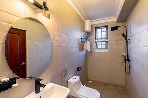 Saffron Beach Bistro & Cottages