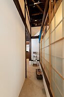 Kohaku AMBER Kamakura Zaimokuza