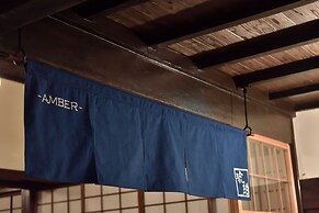 Kohaku AMBER Kamakura Zaimokuza