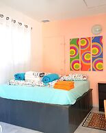 Jaffa Studio Near the Cool Flee Market