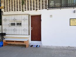 Jaffa Studio Near the Cool Flee Market