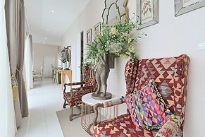 Baan Hua Hin Suk Jung