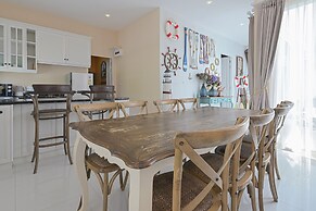 Baan Hua Hin Suk Jung