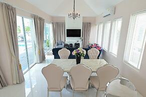 Baan Hua Hin Suk Jung