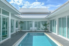 Baan Hua Hin Suk Jung