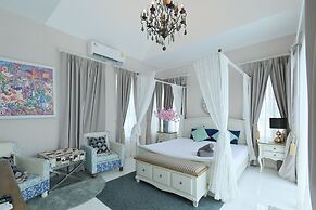 Baan Hua Hin Suk Jung