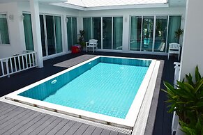 Baan Hua Hin Suk Jung