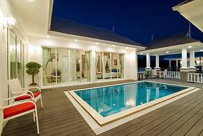 Baan Hua Hin Suk Jung