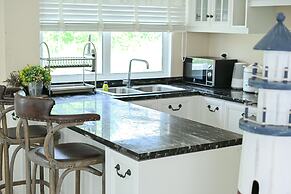 Baan Hua Hin Suk Jung