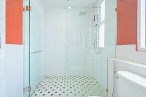 Baan Hua Hin Suk Jung