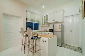 Baan Hua Hin Suk Jung