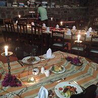 Tsauchab River Lodge