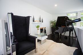 Modern Del Mar Beach Home