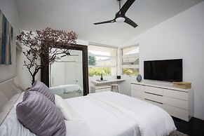 Modern Del Mar Beach Home