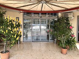 Central Plaza Studio