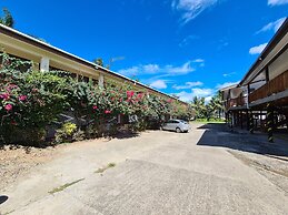 Blue Light Village hotel