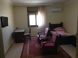 Ikhwa studio apartments -Female guests only-