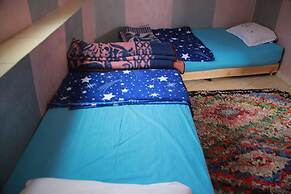 Medina Guesthouse - Hostel