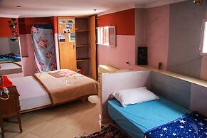 Medina Guesthouse - Hostel