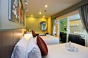 Le Breeze Resort