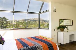 National Award Winner with Stunning View